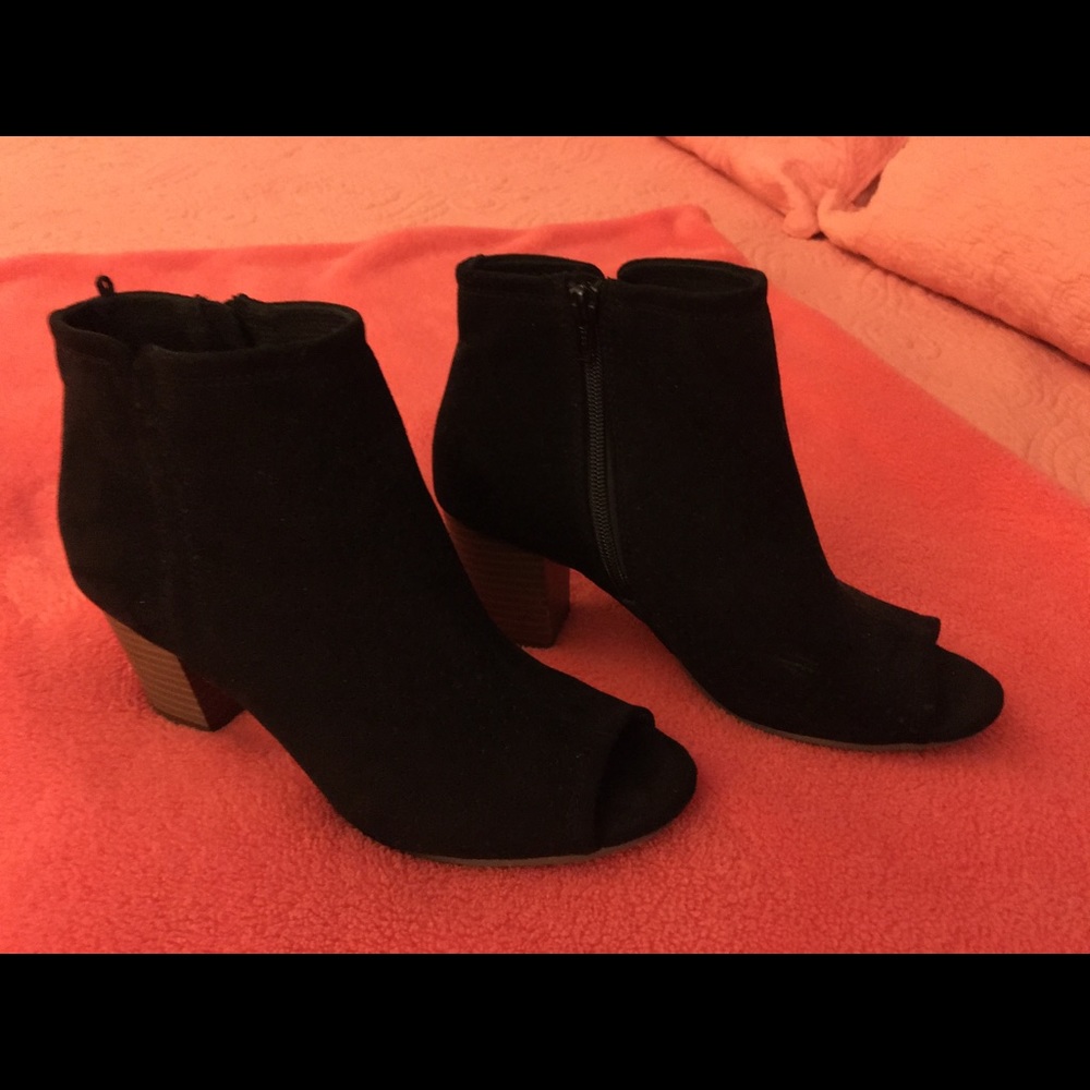 Black peep toe booties